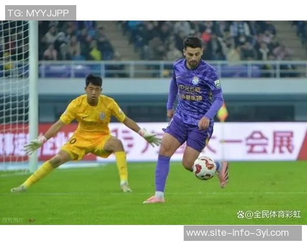 哥伦比亚前锋萨缅托考虑加盟中超尽管东欧球队竞争激烈